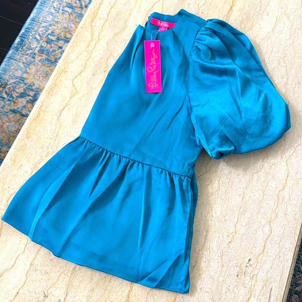 NWT Lilly Pulitzer Blakelynn Elbow Sleeve Top. $138
